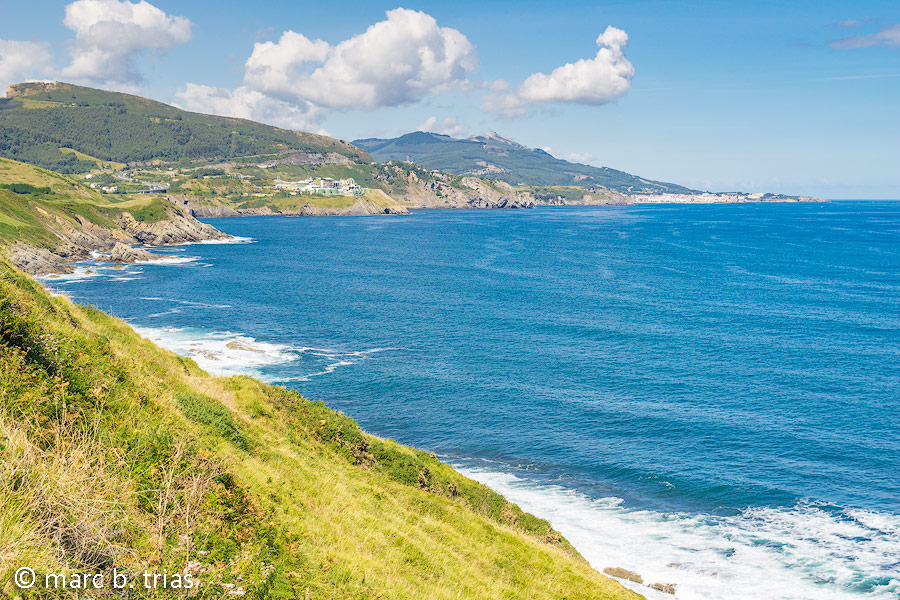 Vistes del camí mirant cap a Castro Urdiales