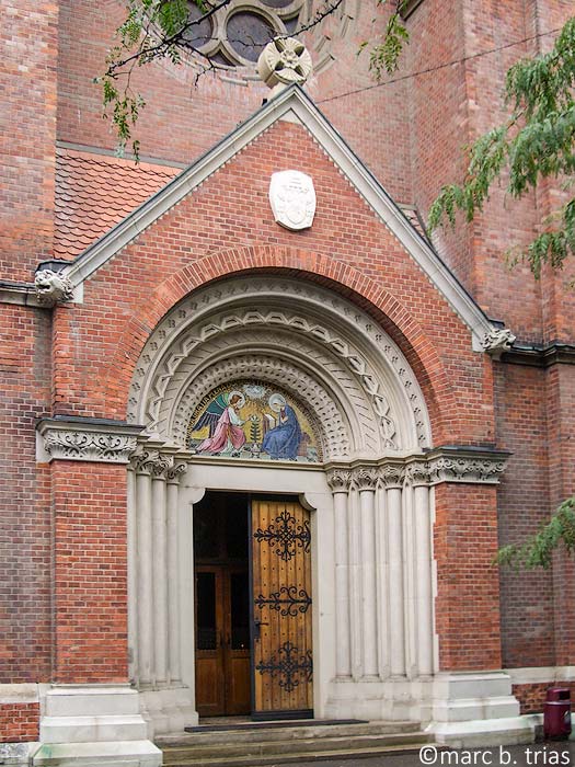 Porta de l'església Franciscana