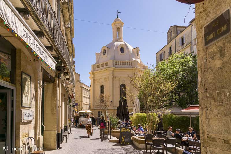 Antic amfiteatre de Sant Cosme vist des de l'altra banda de la plaça Sant Cosme